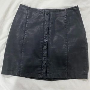 FREE PEOPLE BLACK LEATHER SKIRT